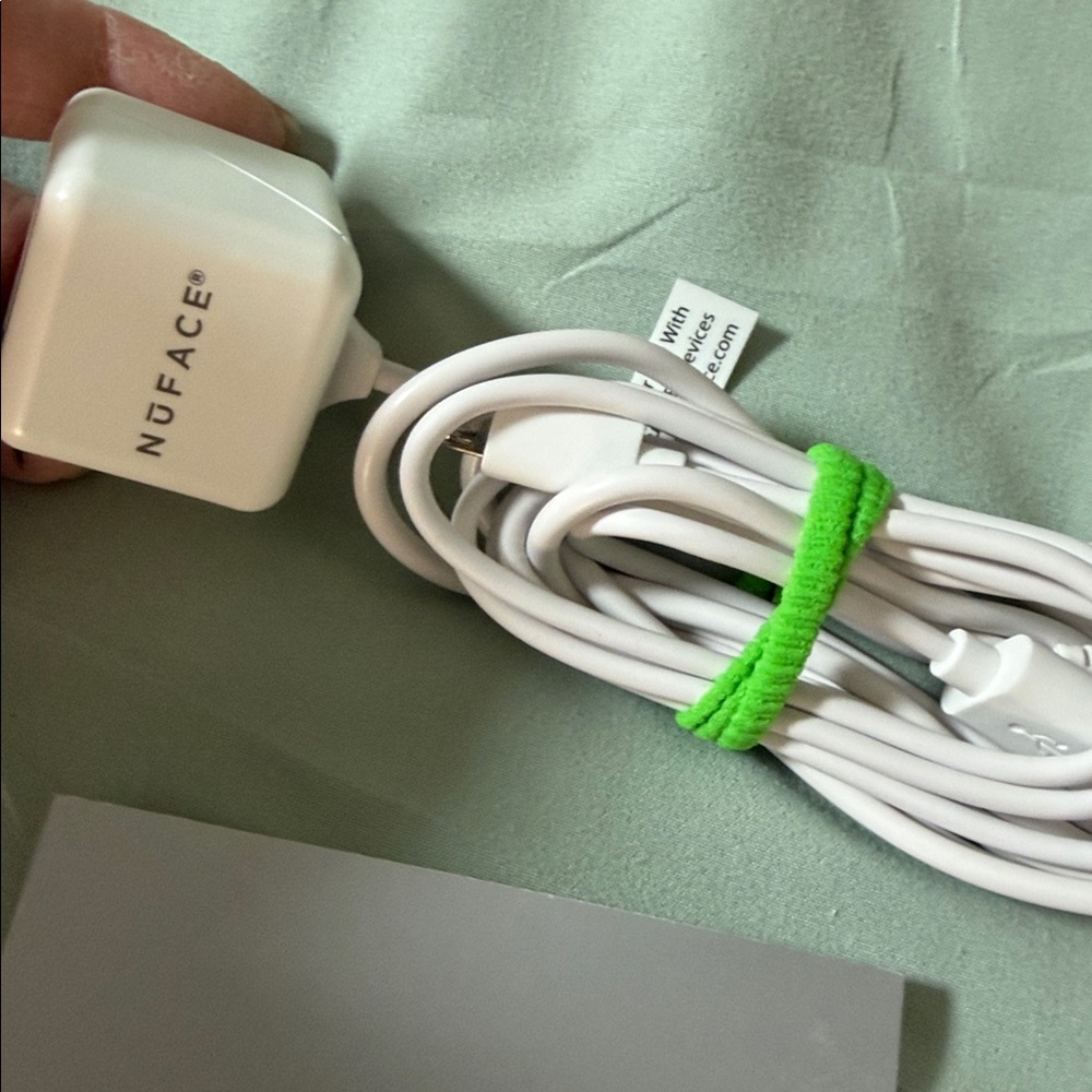 Nuface Mini Device Set With Light Blue Snake-Prin… - image 2